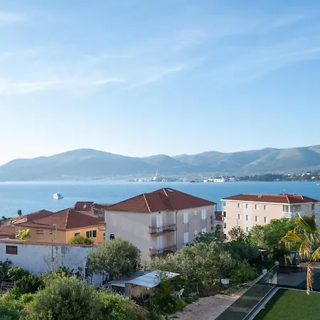 Olivetum With Heated Pool Villa *