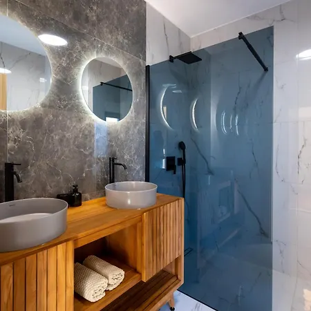 Olivetum With Heated Pool Villa