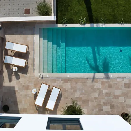 Villa Olivetum With Heated Pool
