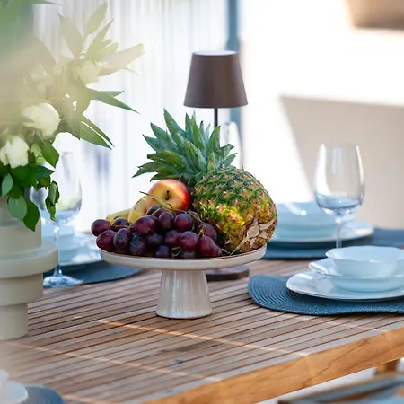 Olivetum With Heated Pool Vila