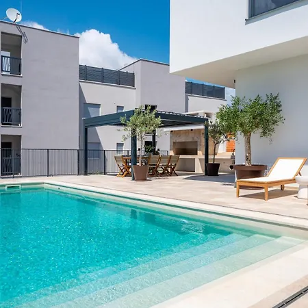 Vila Olivetum With Heated Pool *