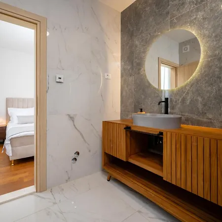 Vila Olivetum With Heated Pool Trogir